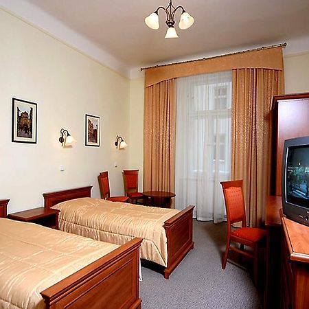Hotel & Residence Royal Standard براغ المظهر الخارجي الصورة