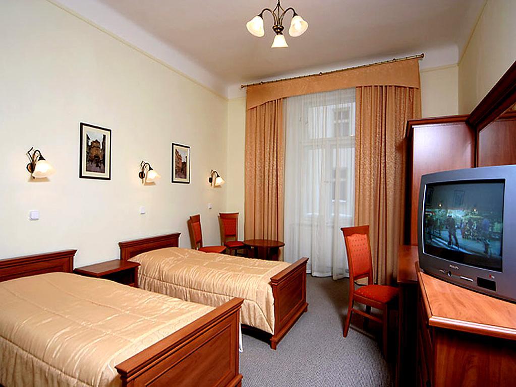 Hotel & Residence Royal Standard براغ المظهر الخارجي الصورة